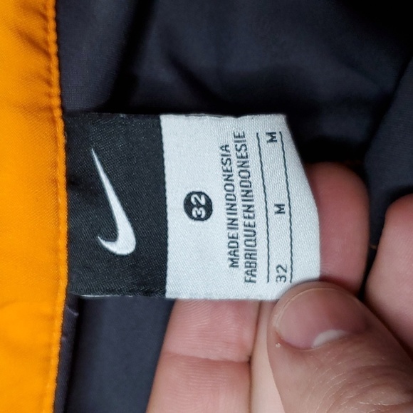 NIKE  medium orange and dark grey 32" swim shorts - Picture 6 of 6